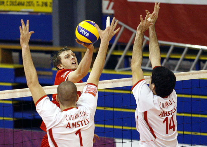 Crvena Zvezda-Vojvodina  3