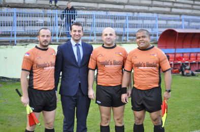 Predsednik R13FS Predrag Pantic sa sudijama finale Dorcol - Partizan 2015