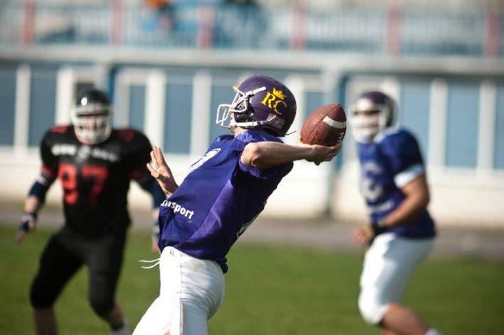 Royal_Crowns_Outlaws_1