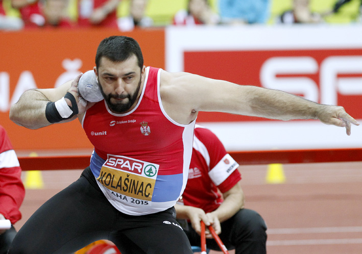 Asmir Kolasinac bacanje