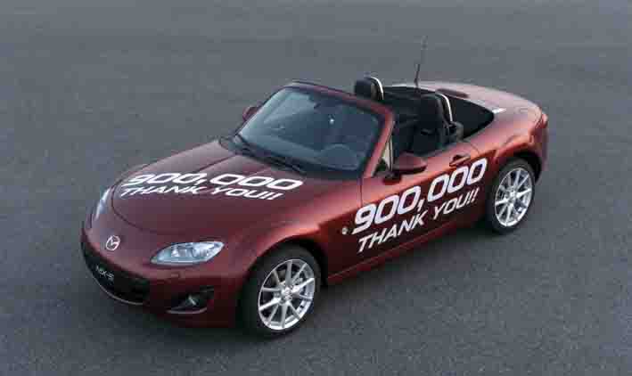 900000_Mazda_MX-5_1