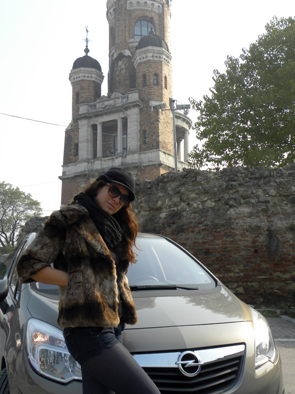 Jelena Blecic i Opel Meriva