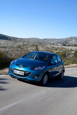 Mazda2_FL