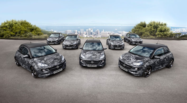 2014 10 08 Opel-ADAM-by-Bryan-Adams1