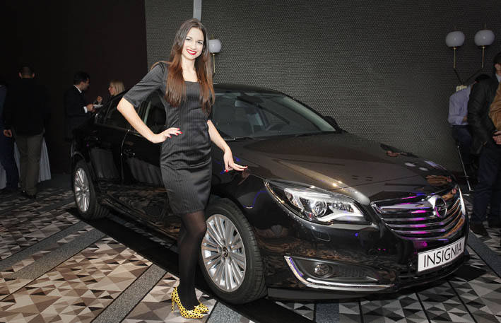 Nova Opel Insignia 1