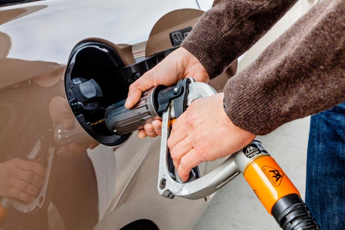 Opel-ADAM-286565-medium