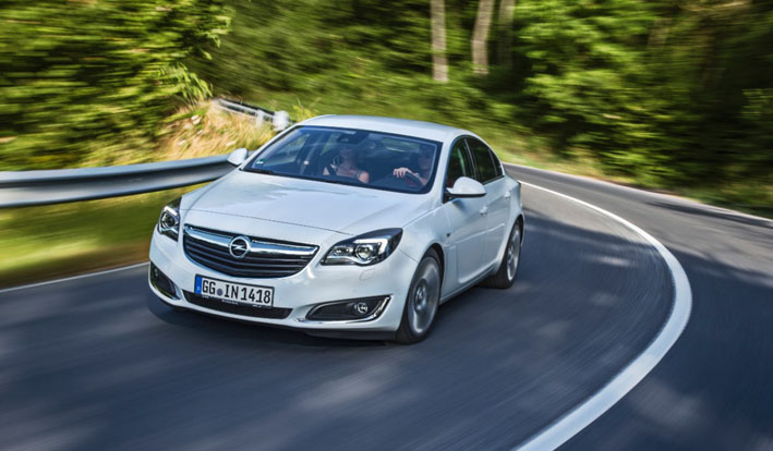 Opel-Insignia-287814-medium