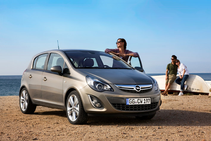 Opel_Corsa_2012