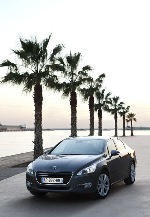 Peugeot_508_2011