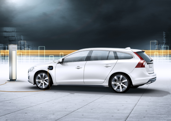 Volvo_V60_Plug-in_Hybrid_1