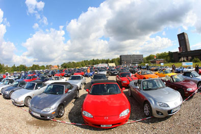mx-5_2010_world-record_2