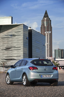 opel_astra_3