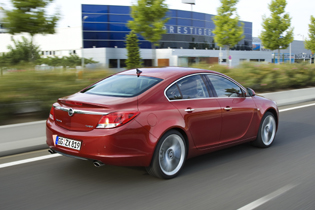 opel_insignia_2