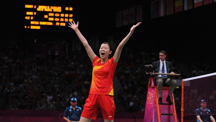 Xuerui Li of China celebrates win