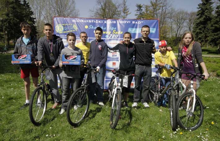 NAGRADJENI SKOLSKA LIGA KRAJ