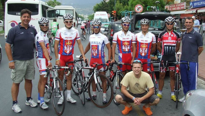 pavlovic stevic kozomara jovanovic hasanovic stankovic kasa predsednik bss dostanic -stoje s leva cuci vajs