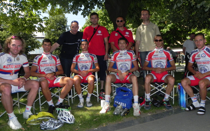 rukovodstvo i vozaci radnickog