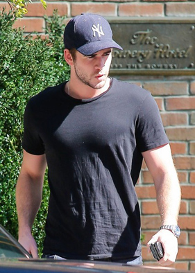 Liam Hemsworth 1