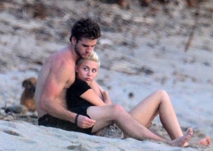 miley-cyrus-liam-hemsworth-costa-rica