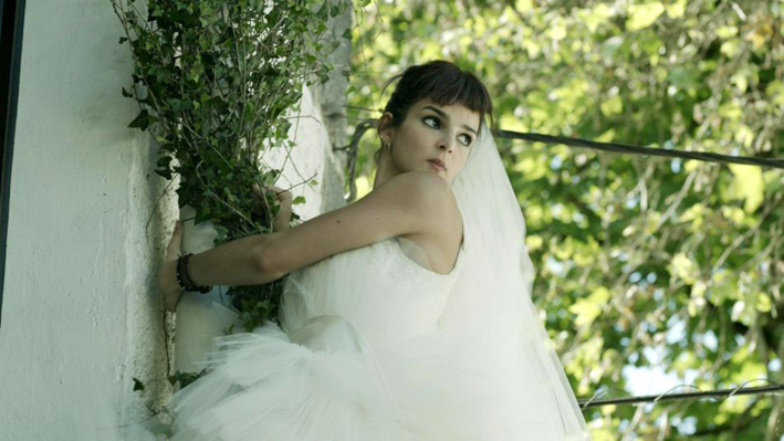 Zbog tebe promenicu prezime scena iz filma 2