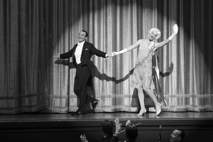 the-artist-movie-image-jean-dujardin-missi-pyle-01