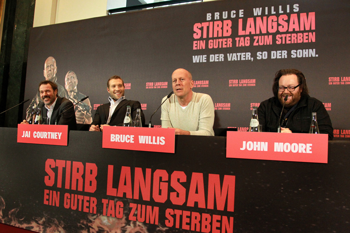 CE6A0610 Sebastian Koch Jai Courtney Bruce Willis John Moore