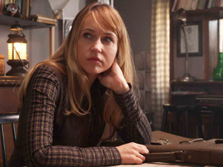 anica_dobra_zena-sa_slomljenim_nosem