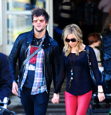 ashley_tisdale_martin