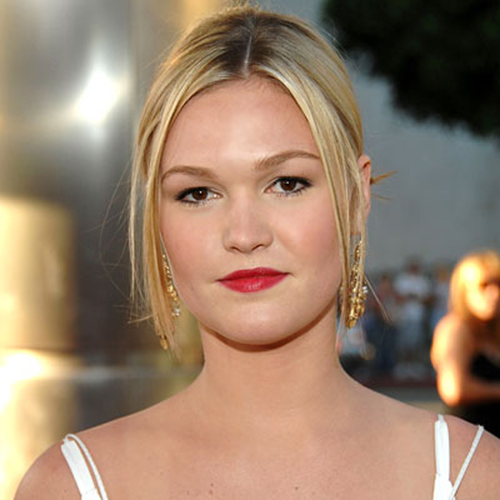 julia-stiles