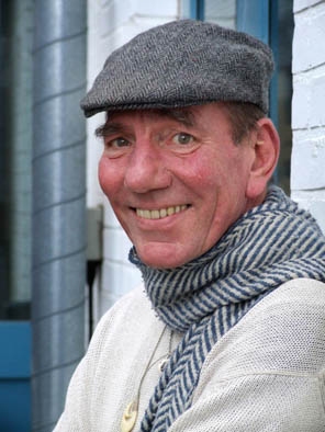 pete_postlethwaite