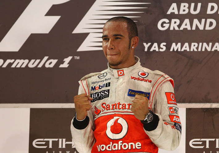 Lewis_Hamilton_Abu_Dhabi_2011_1