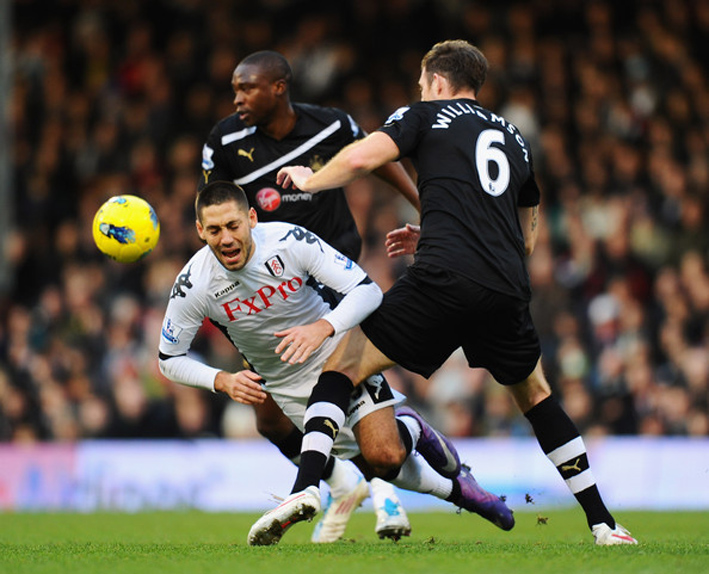 Clint_Dempsey_Fulham_Newcastle