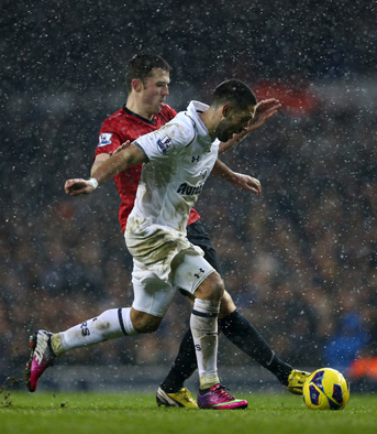 Clint_Dempsey_Tottenham_Manchester