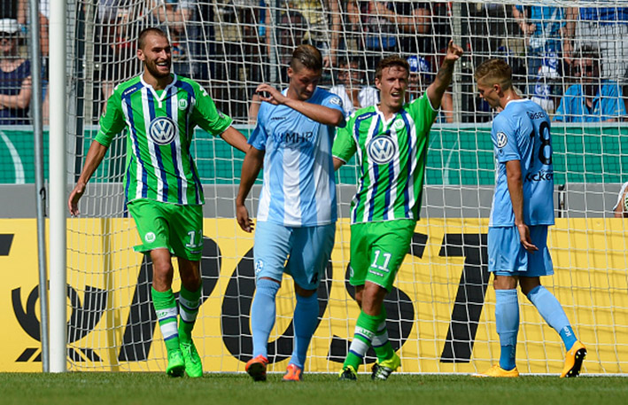 Stuttgarter Kickers v VfL Wolfsburg