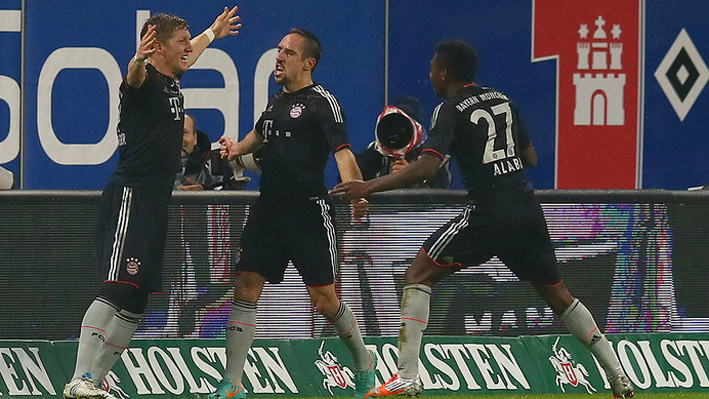 hsv_fcb_tor_schweinsteiger__th