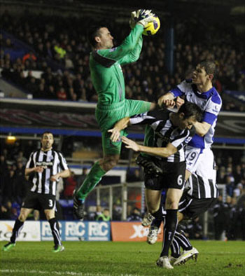 Nikola_Zigic_Newcastle_Steve_Harper_Mike_Williamson