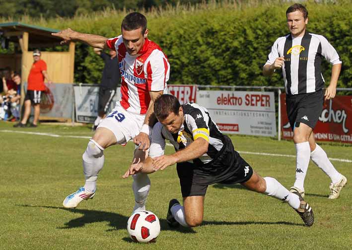 ZVEZDA-UNTERSCHITZEN_09