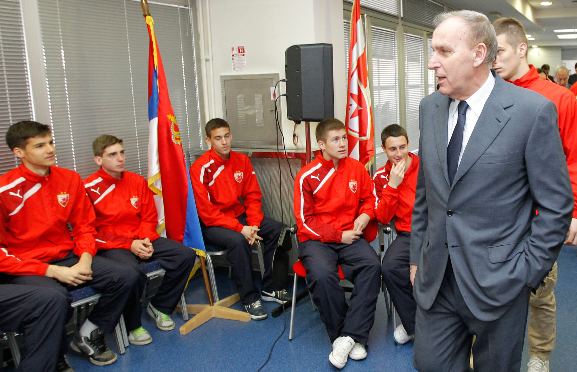 omladinci ugovor dzajic