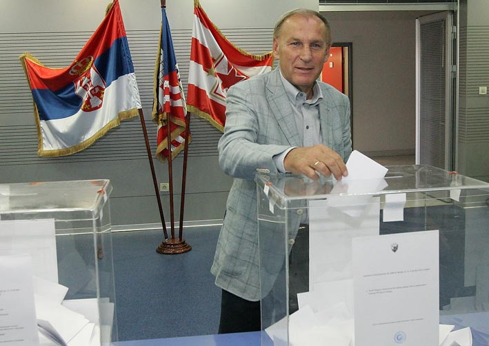 dragan_dzajic_izbori_u_zvezdi