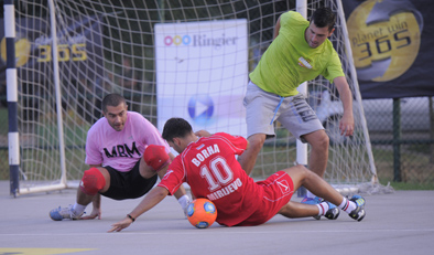 Crveni-Carlsberg - Knjaz Milos