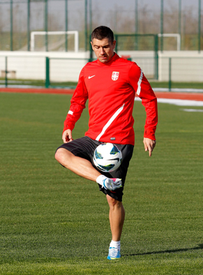 Aleksandar Kolarov Nike