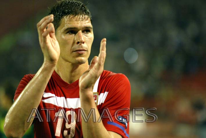 nikola_zigic_pozdrav