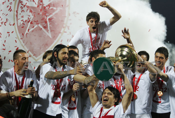 ZVEZDA_PEHAR_FINALE_KUPA