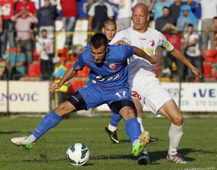 JAVOR-CRVENA ZVEZDA 18