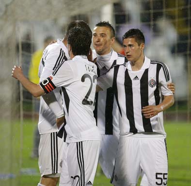 partizan-jagodina-313