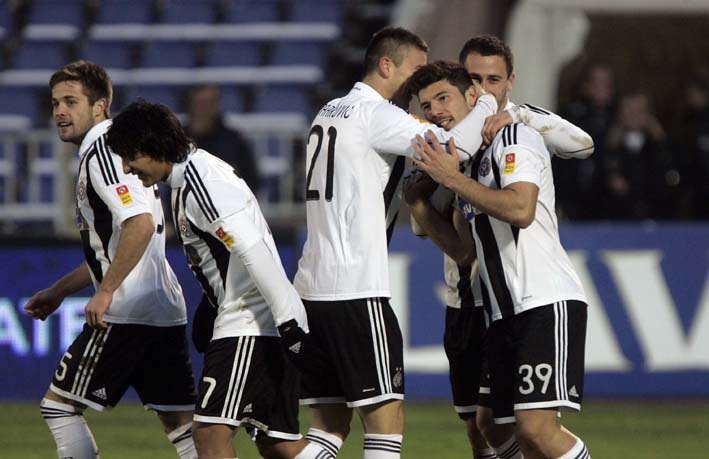 partizan slavlje vs spartak