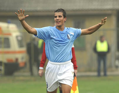 andrija_kaludjerovic_fk_rad_slavlje