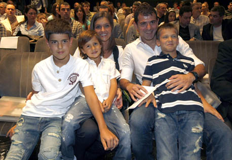 deki_stankovic_promocija_knjige-_porodica