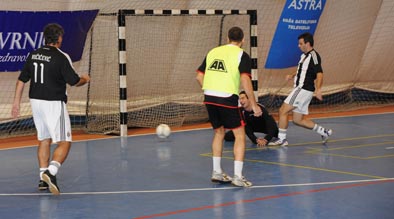 www.partizan.rs - APM Print