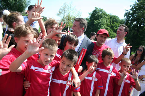 antic_maratonac_i_deca